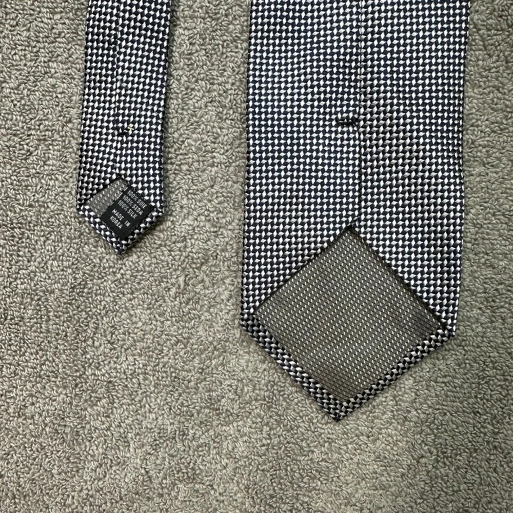 Harve Benard Silk Tie Navy Blue White Geometric Diamond Weave Mens Necktie 4